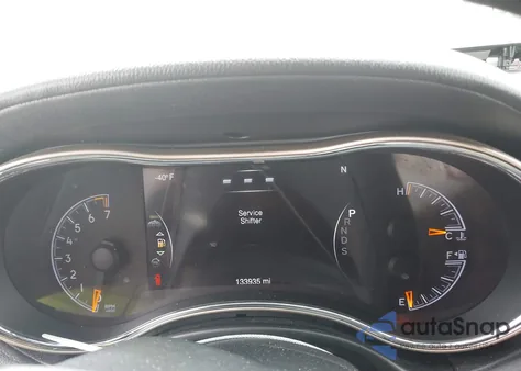 2014 Jeep Grand Cherokee Overland z USA, uszkodzony, nr VIN 1C4RJFCG6EC211600